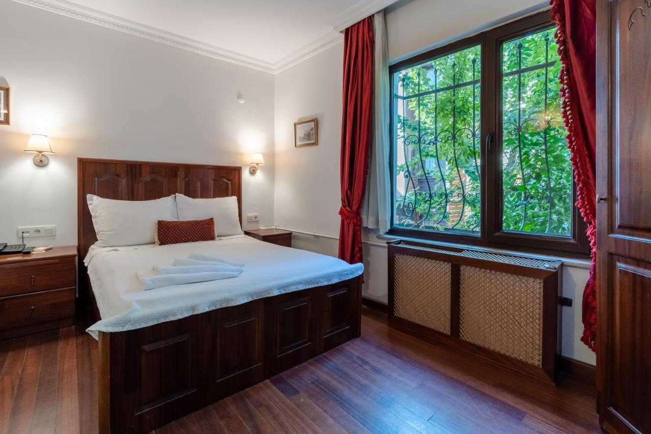 şebnem Hotel